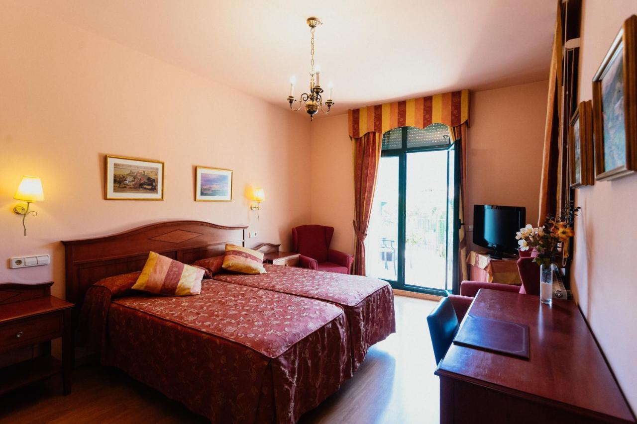 Hotel De Кампродон Екстериор снимка