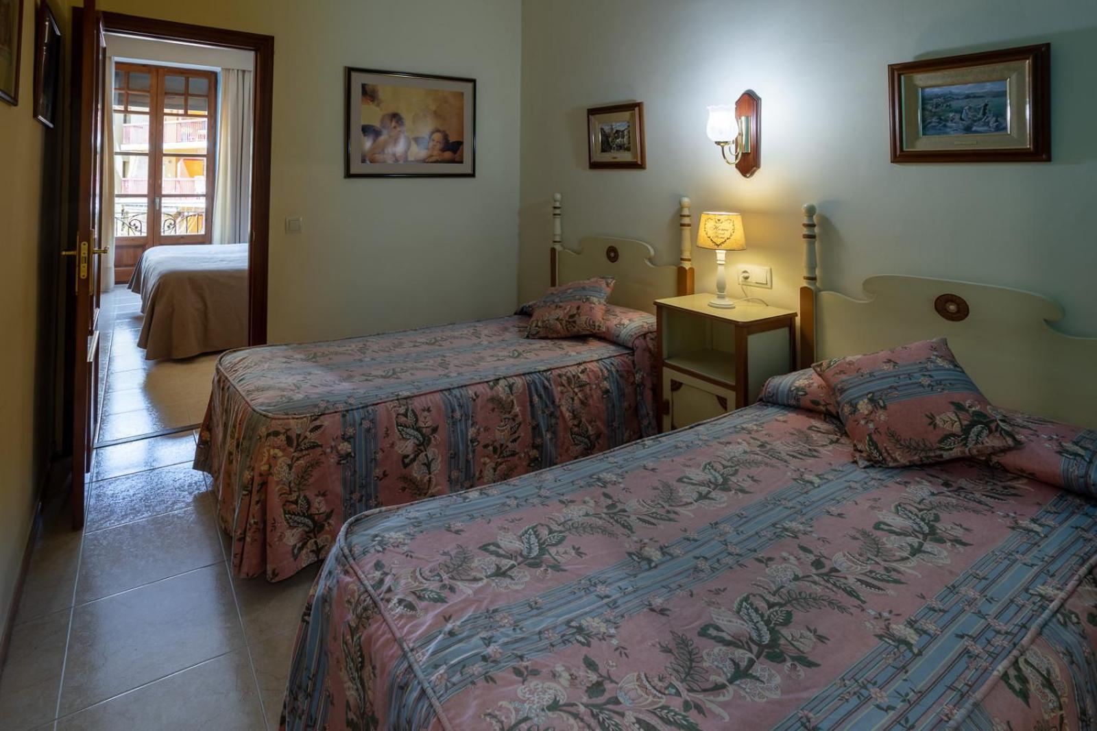 Hotel De Кампродон Екстериор снимка